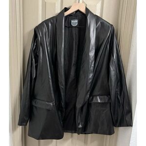 Arula Women's Size A Black Faux Leather‎ (Polyester) Black Blazer Stretch